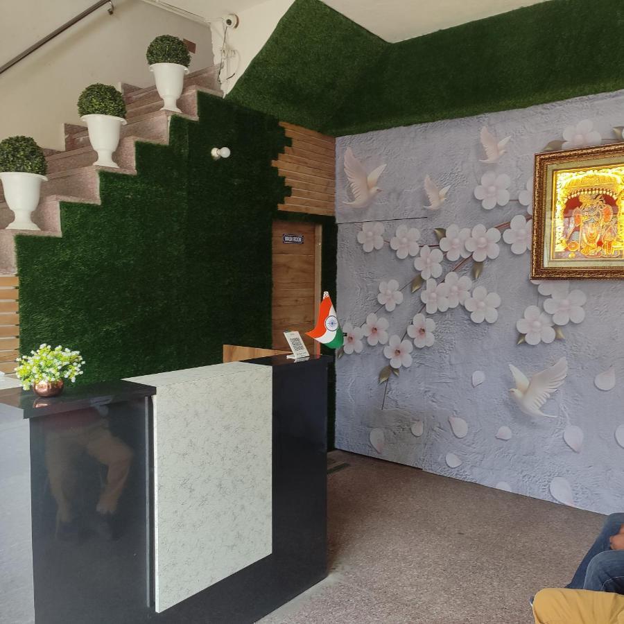 Devi Residency - Near Prem Mandir Bankey Bihari Vrindávan Kültér fotó